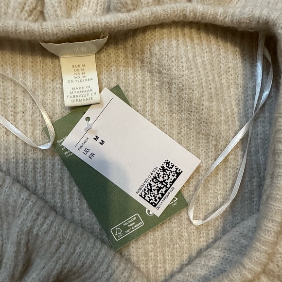 H&M knitted cardigan - Picture 2 of 2